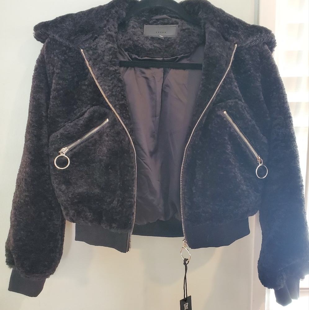 BlankNYC XS Faux Fur Bomber Jacket XS NWT